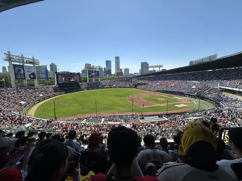 A packed KBO baseball stadium